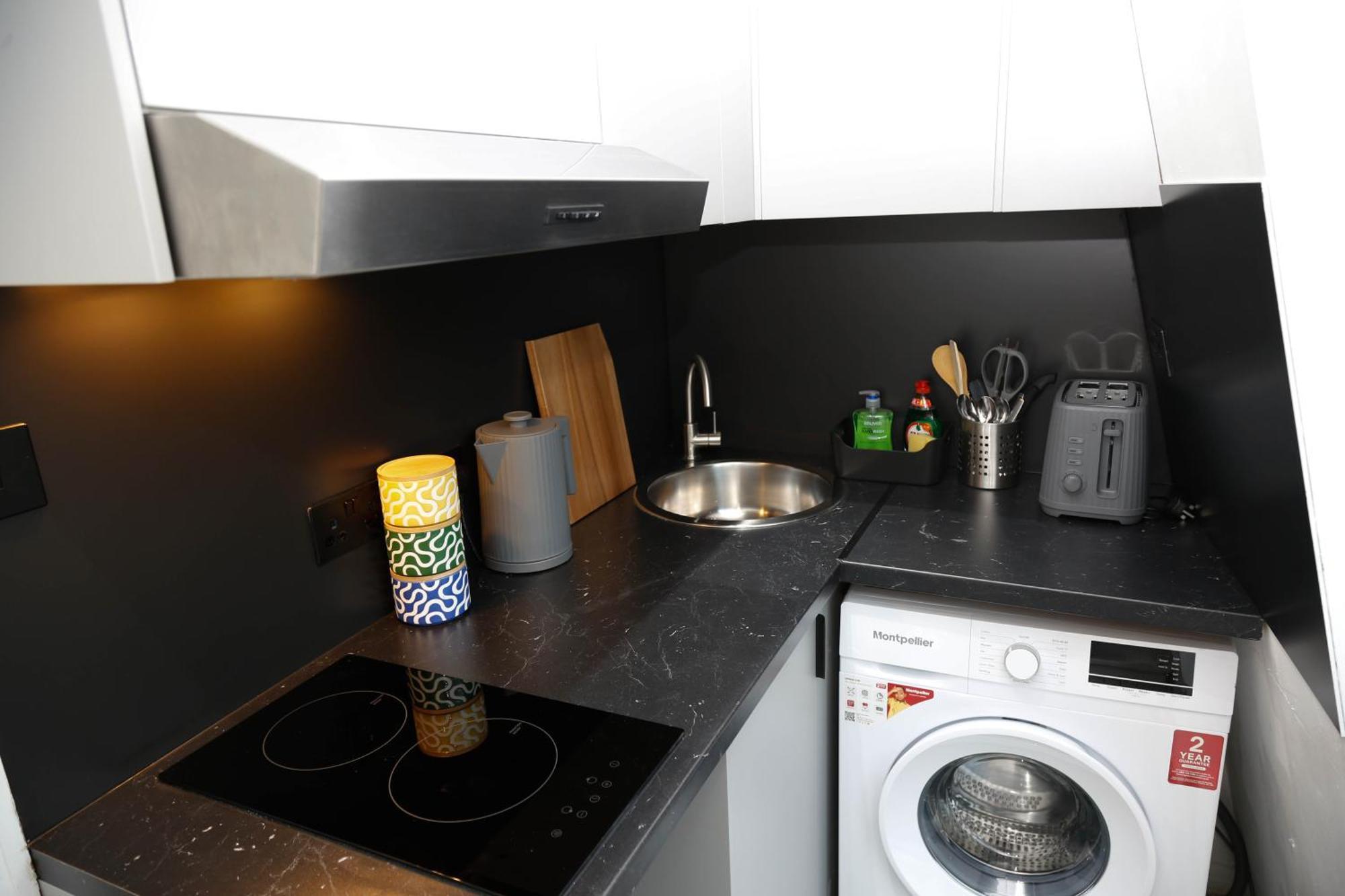 New Luxury Apartments In Central London Next To Shops, Cafes, Bars & Metro 外观 照片