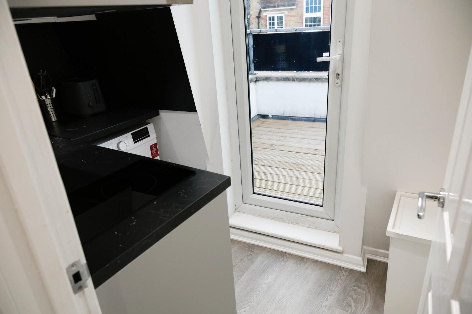 New Luxury Apartments In Central London Next To Shops, Cafes, Bars & Metro 外观 照片