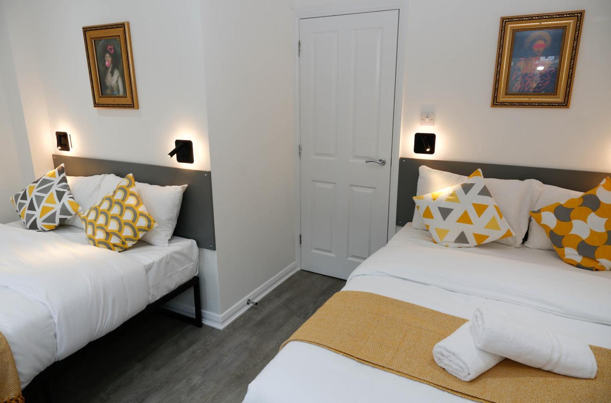 New Luxury Apartments In Central London Next To Shops, Cafes, Bars & Metro 外观 照片