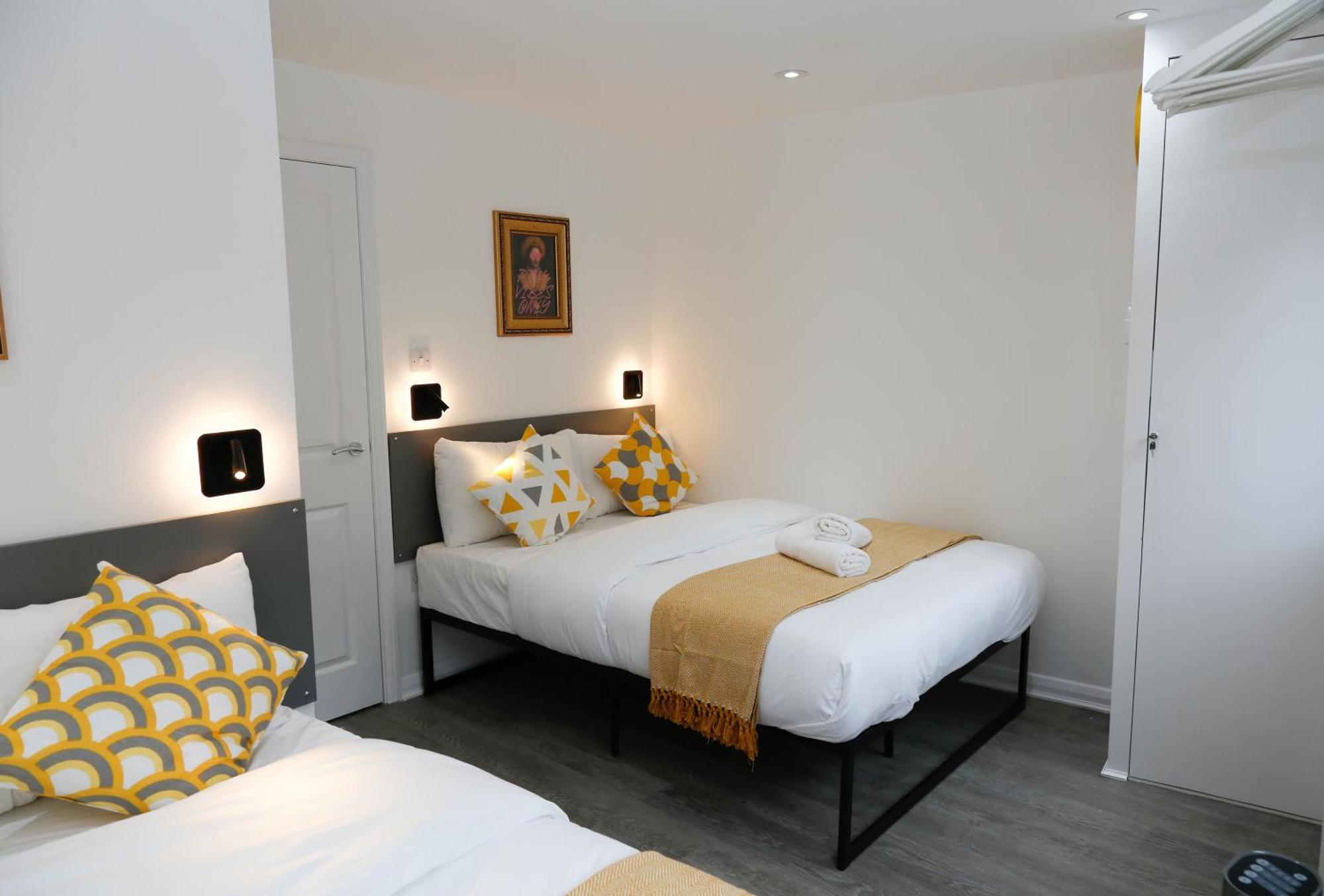 New Luxury Apartments In Central London Next To Shops, Cafes, Bars & Metro 外观 照片